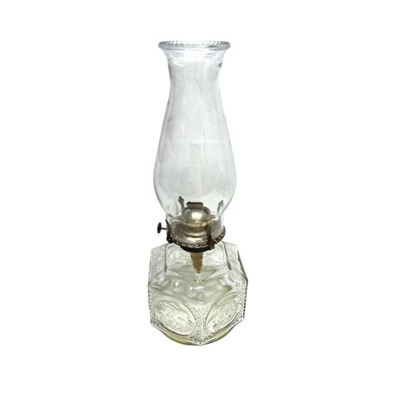 Lamplight Farms Clear Glass Oil/Kerosene Lamp 14" Horse & Buggy Design Hexagon B - Picture 5 of 9